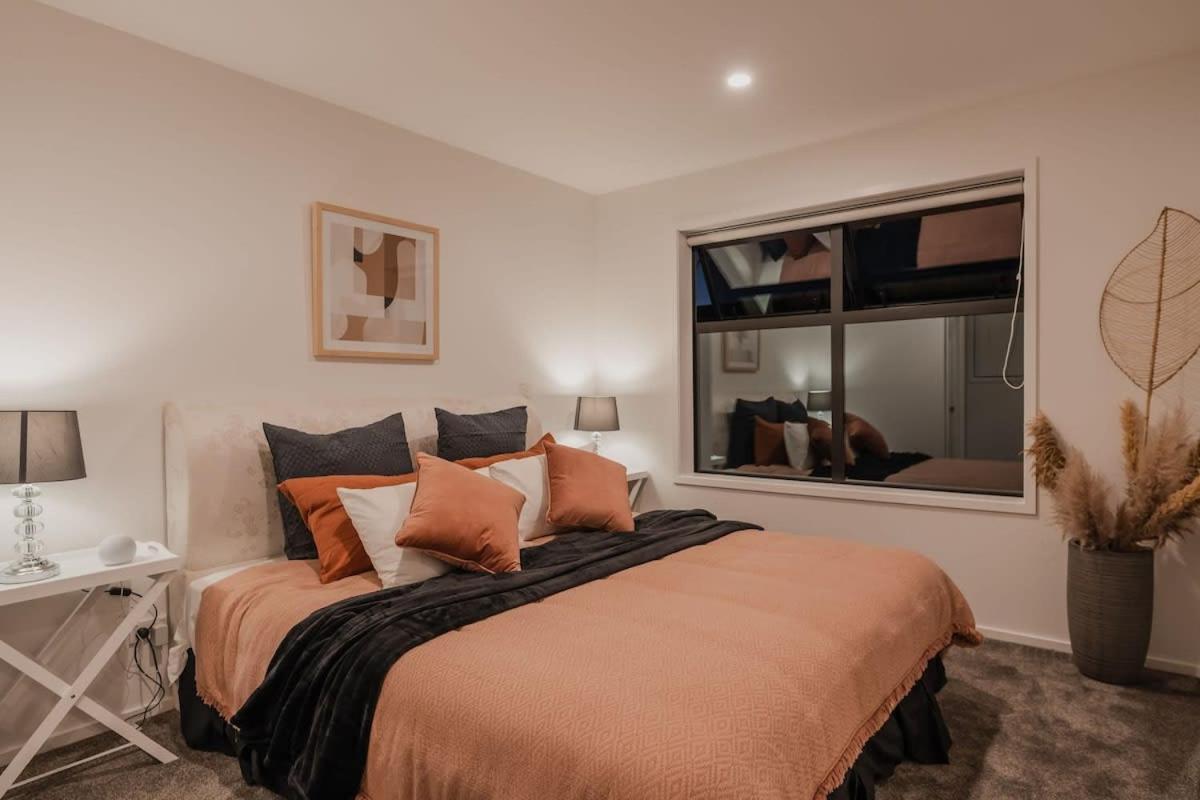 Casino Luxury Suite City Centre - Sleeps 5 Christchurch Extérieur photo